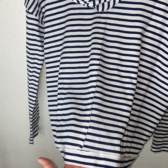 Roxy Striped Waffle Knit V-Neck Pullover Hoodie. - Picture 9 of 9